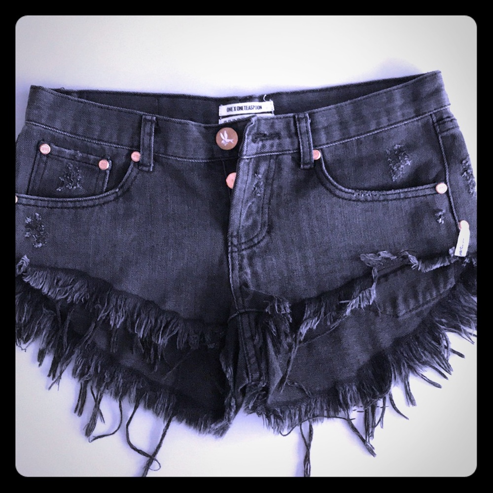One Teaspoon Bonitas Shorts size 26